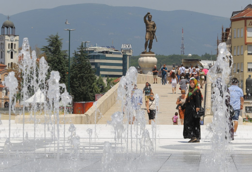 vale e re e te nxehtit ne rmv temperaturat deri ne 38c gjate javes 68740fc7c1b91