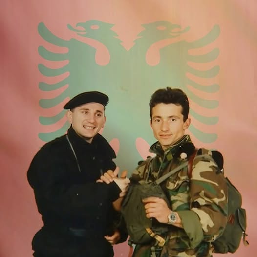 Ahmeti kujton rënien heroike të Bekim Berishës – ABEJA dhe Bedri Shalës 2 ahmeti kujton renien heroike te bekim berishes abeja dhe bedri shales 6899be84016dc