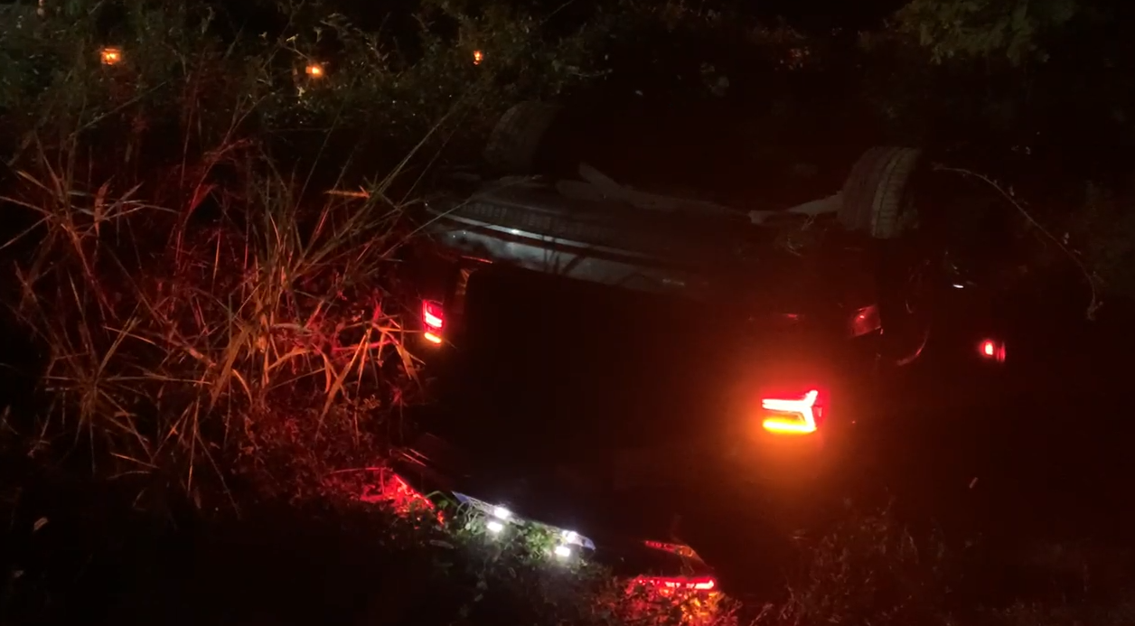 Aksident në aksin Lezhë-Milot, tre persona të plagosur 1 aksident ne aksin lezhe milot tre persona te plagosur 68b4aab62ad19