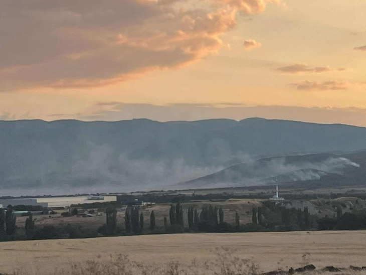 aktiv zjarri midis sllupcanit dhe vaksinces eshte perfshire bari i thate dhe pyll me vegjetacion te ulet 689067f257435