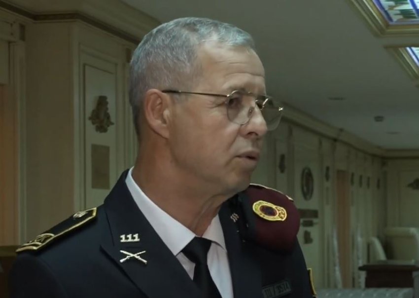 Berisha: Uniforma e veteranit, flamur i gjallë i sakrificës sonë 3 berisha uniforma e veteranit flamur i gjalle i sakrifices sone 68ac9fc338988