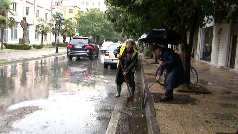 demet qe solli stuhia permbytje ne vlore dhe durresrrezohen pemet ne fier dhe maliq 68b35937812f3