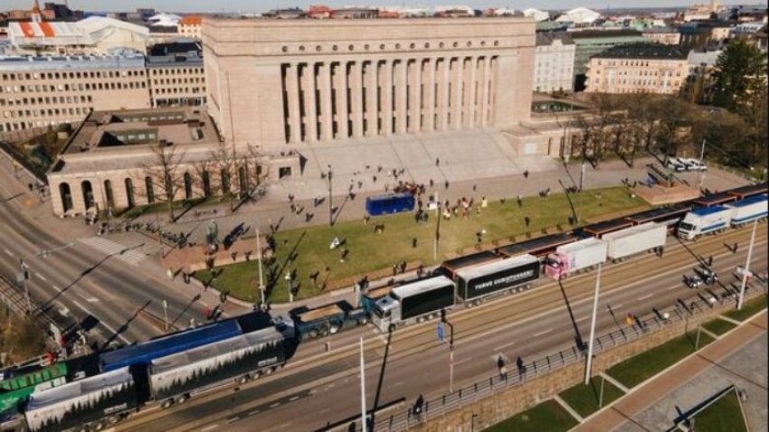 deputeti kryen vetevrasje ne parlamentin finlandez 68a46375ebda5