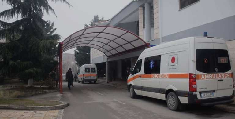 devoll humbi jeten sapo doli nga klinika dentare policia shoqeron dentistin 68a3873337fb7