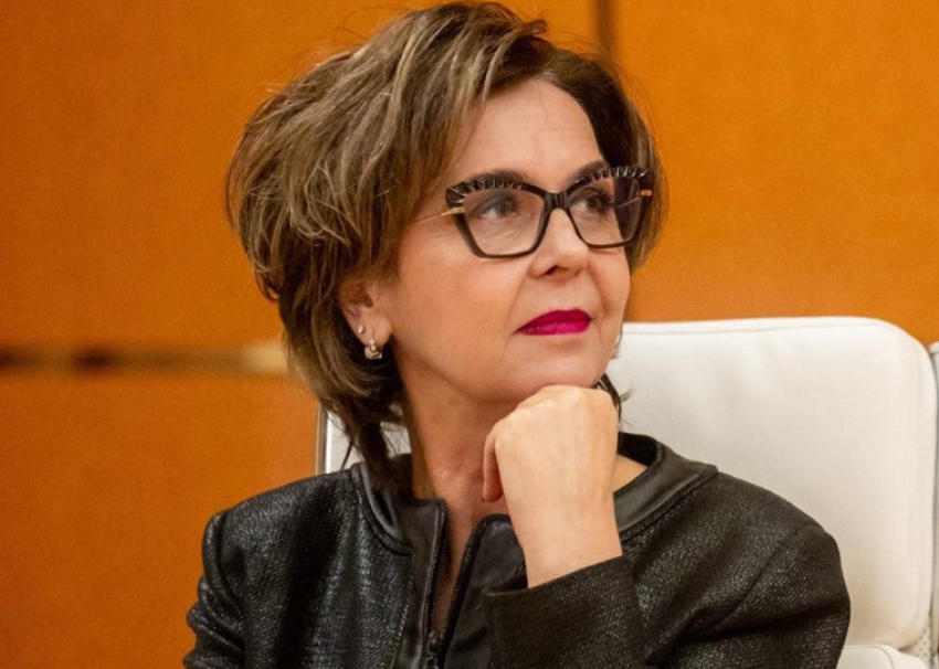 dijana toska ironizon per zgjedhjet ne tetor mashkujt ne panair grate me kastravec 689837fc0a67c