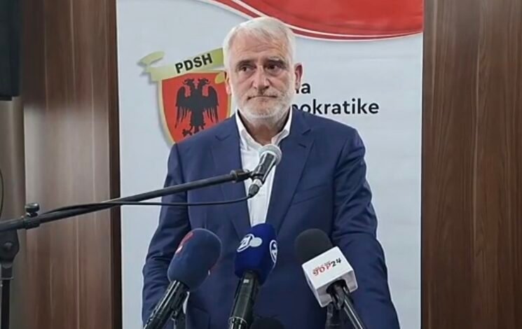 Dorëzohet Thaçi: PDSH nuk do merr pjesë në zgjedhjet lokale! 3 dorezohet thaci pdsh nuk do merr pjese ne zgjedhjet lokale 68a1e8bbdc875