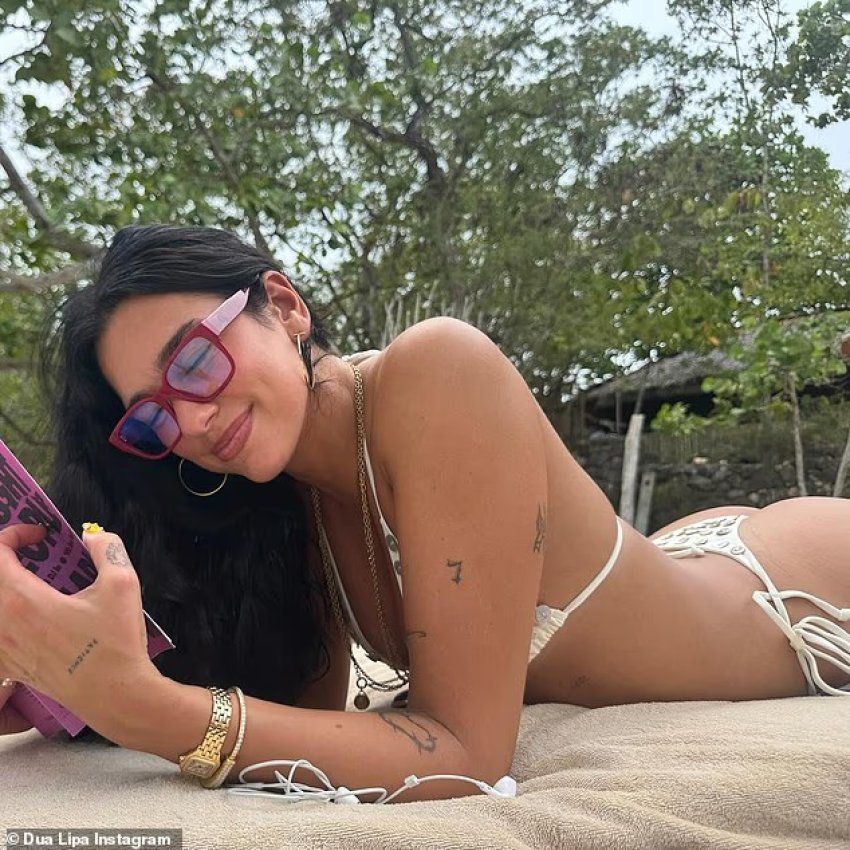 Dua Lipa zbulon se si i ka kaluar ditët e fundit të moshës 29 vjeçare me të fejuarin e saj Callum Turner 2 dua lipa zbulon se si i ka kaluar ditet e fundit te moshes 29 vjecare me te fejuarin e saj callum turner 68a827b5812d0