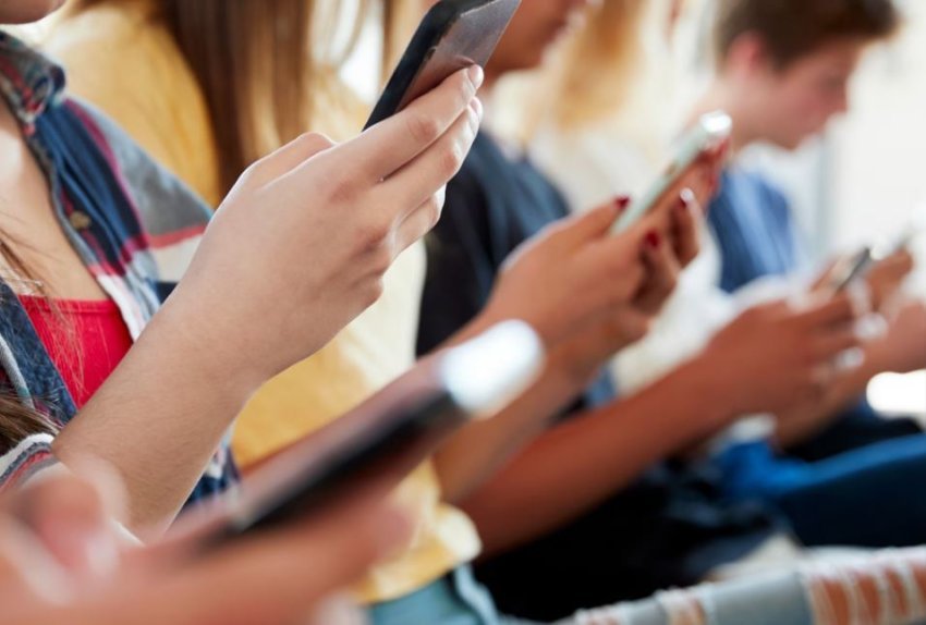 Eurostat: 99% e të rinjve online, por nuk kanë aftësi digjitale 3 eurostat 99 e te rinjve online por nuk kane aftesi digjitale 6897a4b179a30