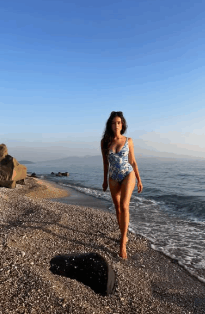 Eva Murati shkëlqen në bregdet me një paraqitje plot elegancë 2 eva murati shkelqen ne bregdet me nje paraqitje plot elegance 689855bf339cd