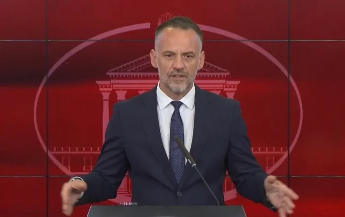 Fetai: Arbën Xhaferi është dritë që na udhëheq dhe rrugë që nuk do ta braktisim kurrë 2 fetai arben xhaferi eshte drite qe na udheheq dhe rruge qe nuk do ta braktisim kurre 689f20c213443