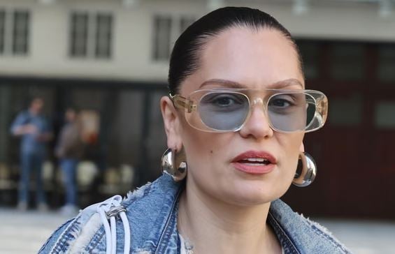 jessie j shtyn turneun ne mbreterine e bashkuar dhe evrope per tiu nenshtruar operacionit te dyte per kancerin e gjirit 68b178083d065