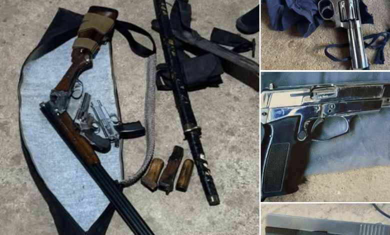 kallezim penal per dy persona tek te cilet u gjeten arme dhe municione 68b2b7d893c38