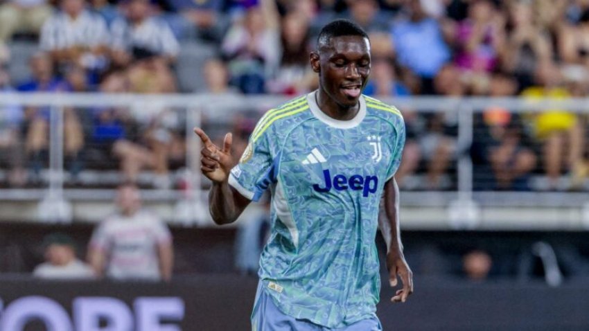 kolo muani refuzon dy klubet angleze 68984c9b6f34b