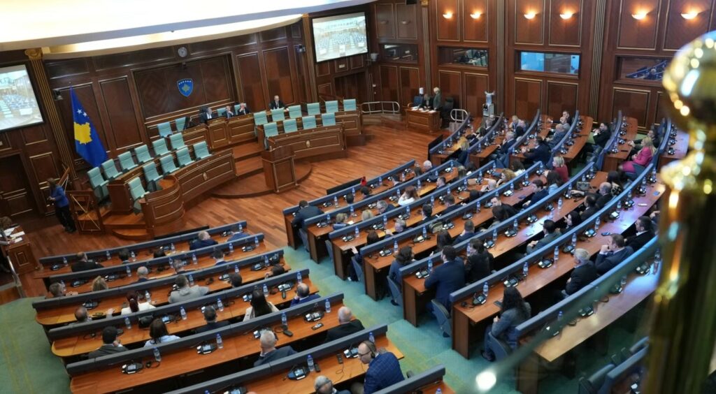 Kosovë, vijon seanca konstituive në Kuvend pas aktgjykimit të Kushtetueses 3 kosove vijon seanca konstituive ne kuvend pas aktgjykimit te kushtetueses 68a5817501ead