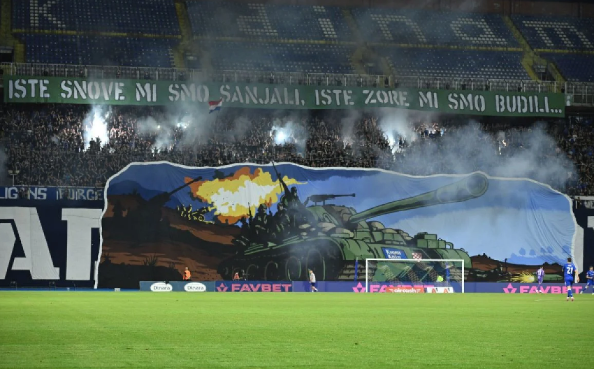 Kroatët shfaqën tankun në Maksimir, çarten serbët 1 kroatet shfaqen tankun ne maksimir carten serbet 68968abb12d10