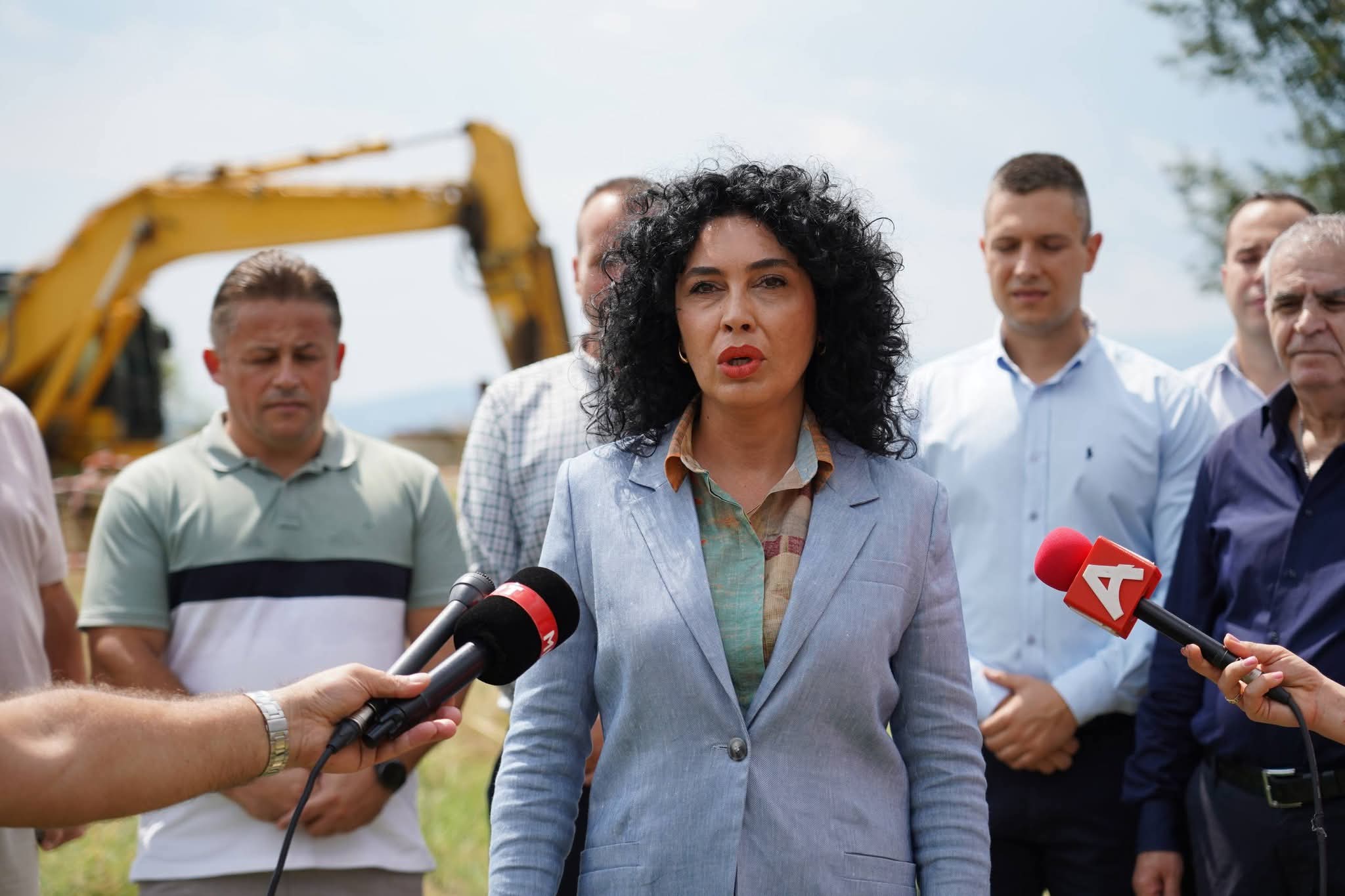 Lashkoska: Në koordinim me Qeverinë, po punojmë shpejt dhe në mënyrë sistematike për sanimin e hidrosistemit “Gjavato” 1 lashkoska ne koordinim me qeverine po punojme shpejt dhe ne menyre sistematike per sanimin e hidrosistemit gjavato 68a89c528dbc3