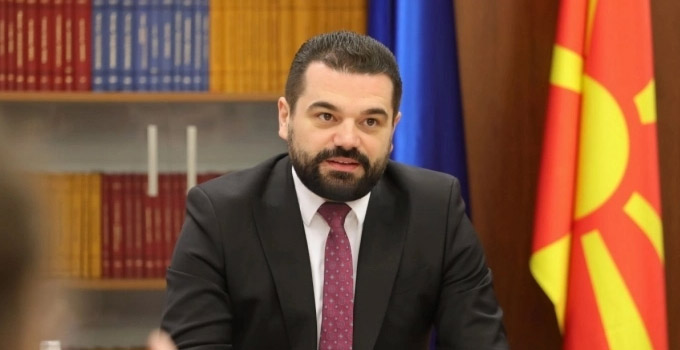 Lloga: Refuzimi i gjuhës shqipe nga Gjykata Kushtetuese, shkelje e rendit kushtetues 3 lloga refuzimi i gjuhes shqipe nga gjykata kushtetuese shkelje e rendit kushtetues 6898c17408616