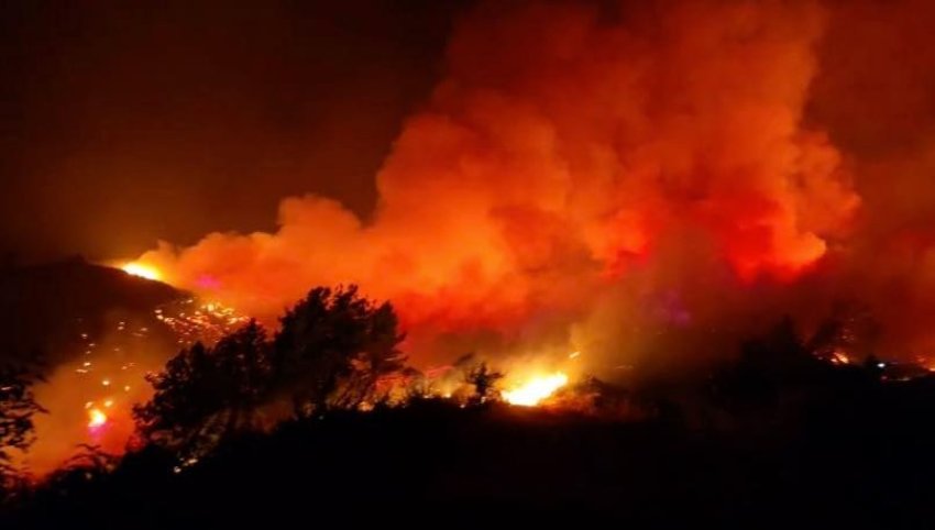 lufta me zjarret marin mema e pafalshme qe shqiperia ska flote ajrore per zjarrfikje 689bd060bc93c