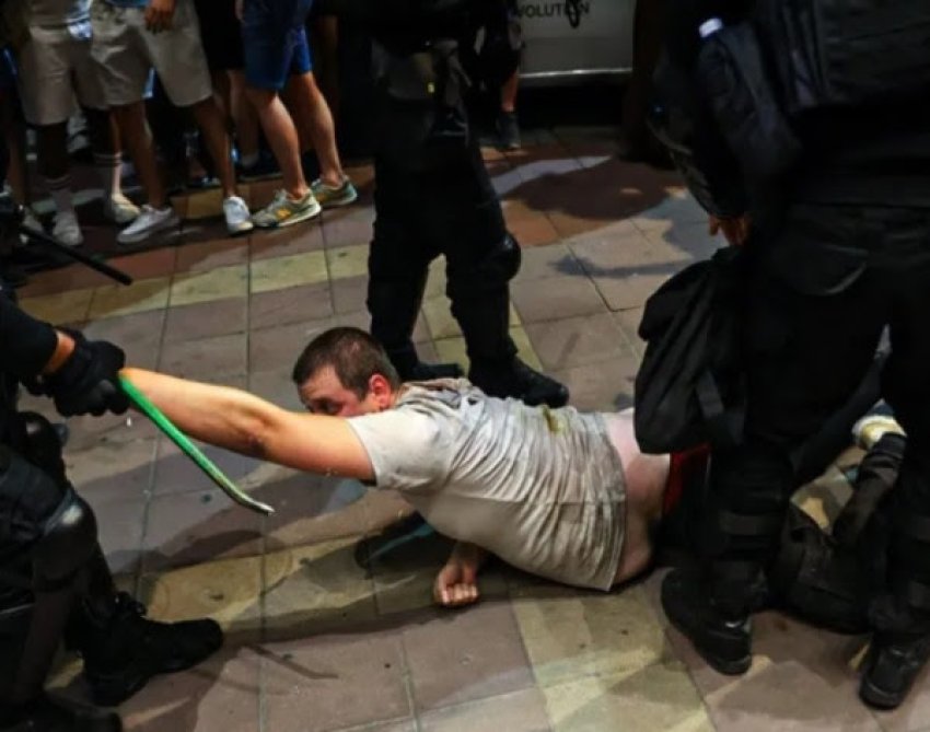 Media franceze: Në Serbi, një strategji frike 2 media franceze ne serbi nje strategji frike 68a49bb3b28d6