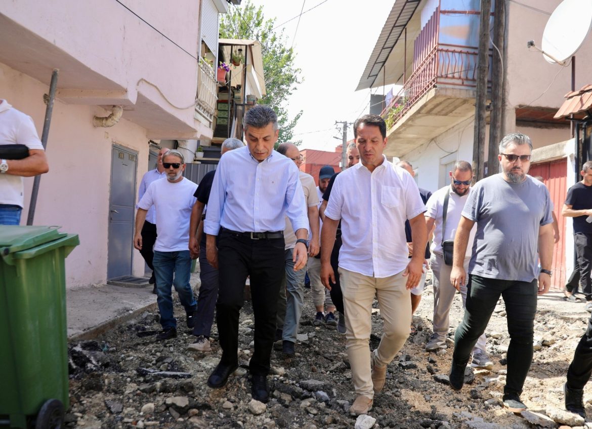 Mexhiti prezanton investimin e madh në lagjen Gazi Babë: Rruga Jashar Erebara po merr formë moderne me mbi 3 milionë denarë 1 mexhiti prezanton investimin e madh ne lagjen gazi babe rruga jashar erebara po merr forme moderne me mbi 3 milione denare 68b36d0ed7636