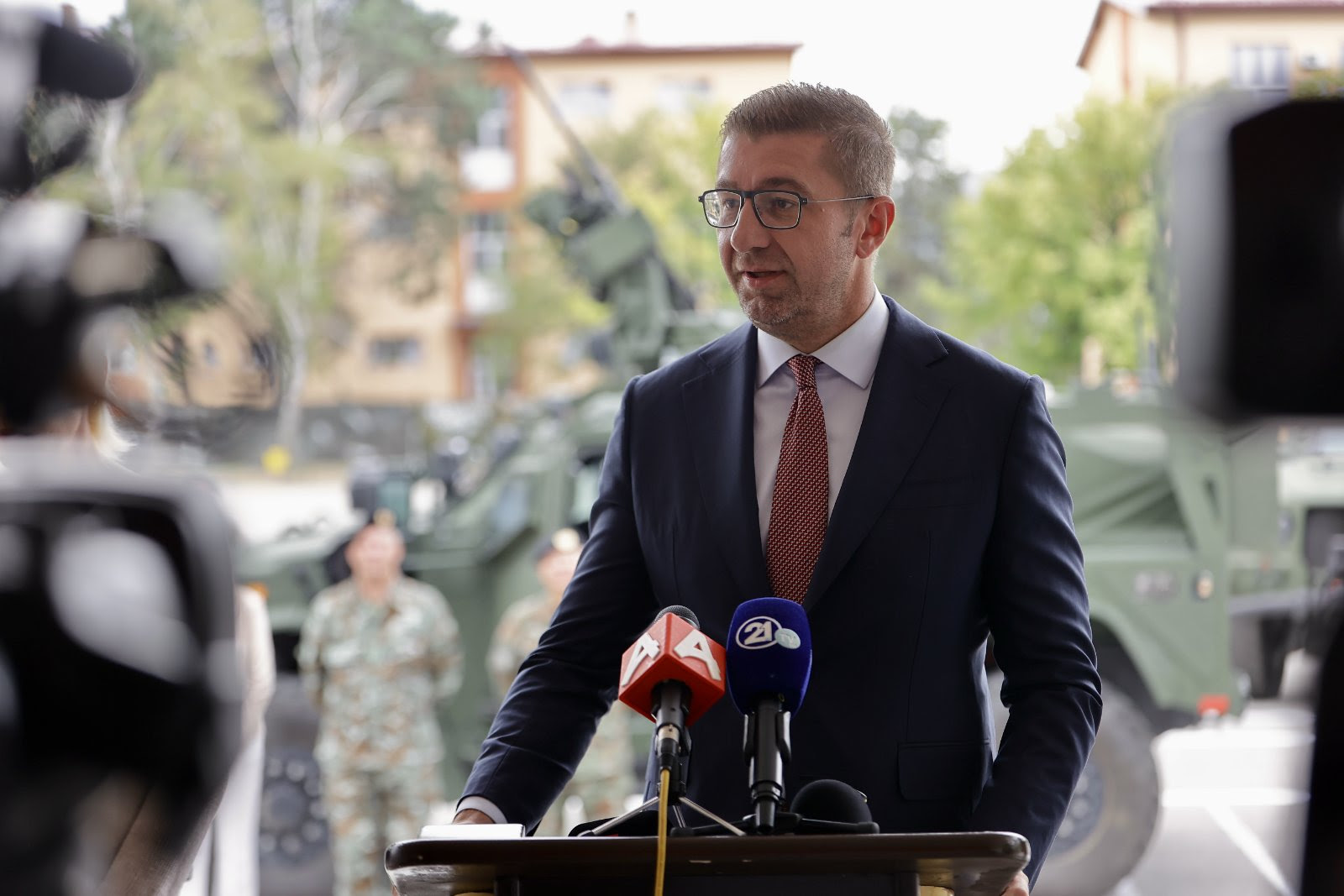 Mickoski: Maqedonia është shteti i gjashtë për tërheqjen e investimeve të huaja sipas BPV-së 1 mickoski maqedonia eshte shteti i gjashte per terheqjen e investimeve te huaja sipas bpv se 689f29aa55729