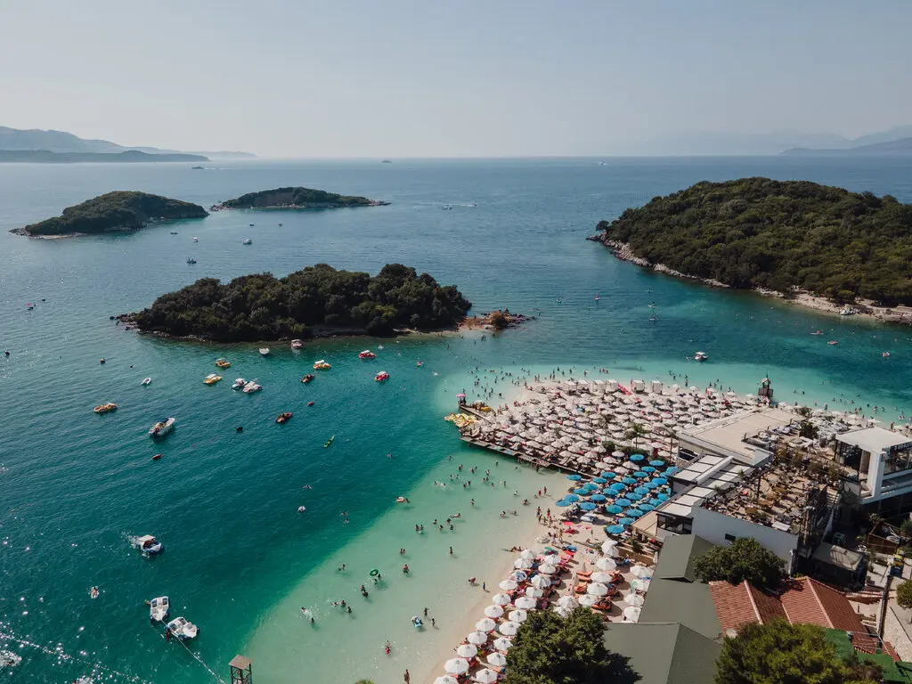 ”New York Times”: Shqipëria vendi që të mahnit me bukuritë natyrore dhe mikpritjen 2 new york times shqiperia vendi qe te mahnit me bukurite natyrore dhe mikpritjen 68ac6d559ea91