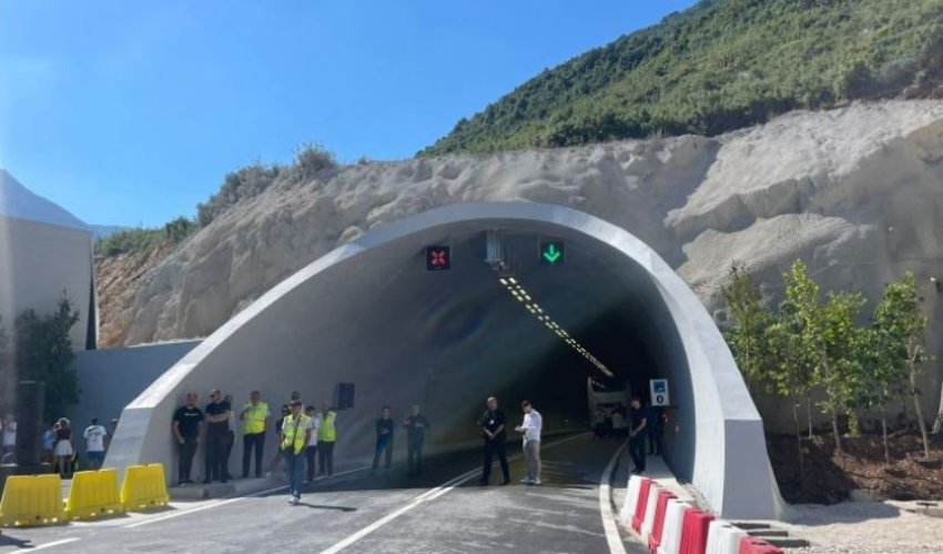 Nga 15 shtatori tuneli i Llogarasë kalohet me pagesë 3 nga 15 shtatori tuneli i llogarase kalohet me pagese 68af2644b99e2