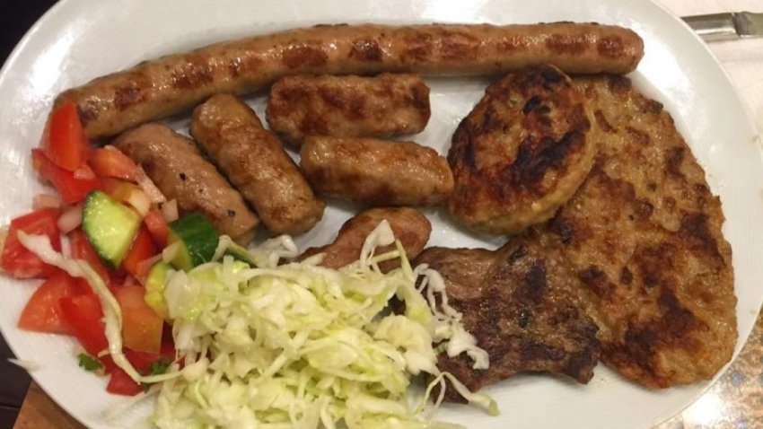 ngrenia neper restorante dhe kafene ne maqedoni po behet luks cmimet e ushqimit dhe pijeve kete vit jane rritur per 5 6892819d2b40b