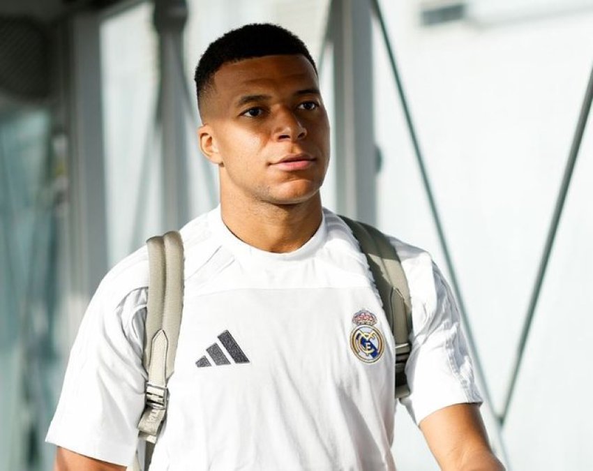 Numri 10 i ri i Real Madridit po ndjek tituj të mëdhenj 2 numri 10 i ri i real madridit po ndjek tituj te medhenj 68a4b6b38901a