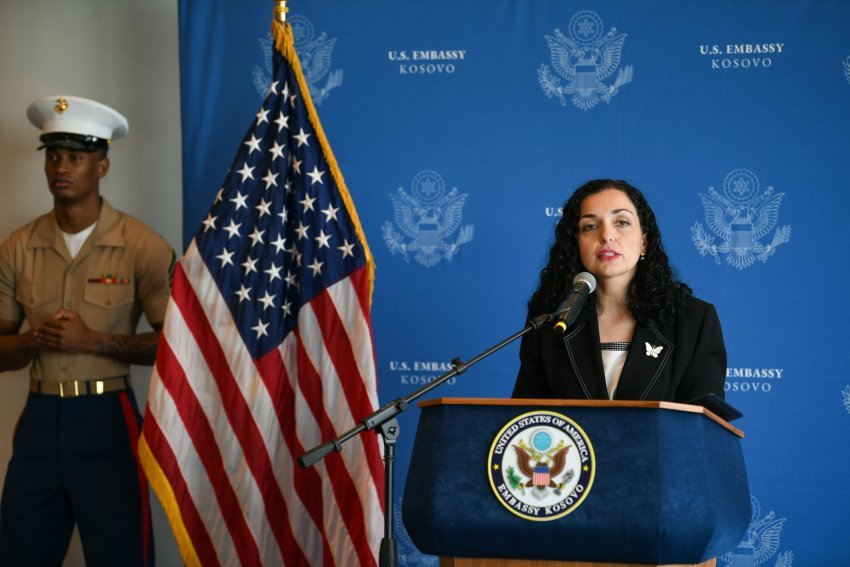 Osmani falënderon Trump për marrëveshjen Azerbajxhan–Armeni: Bota është më e sigurt nën udhëheqjen amerikane 3 osmani falenderon trump per marreveshjen azerbajxhan armeni bota eshte me e sigurt nen udheheqjen amerikane 68968abe3929d