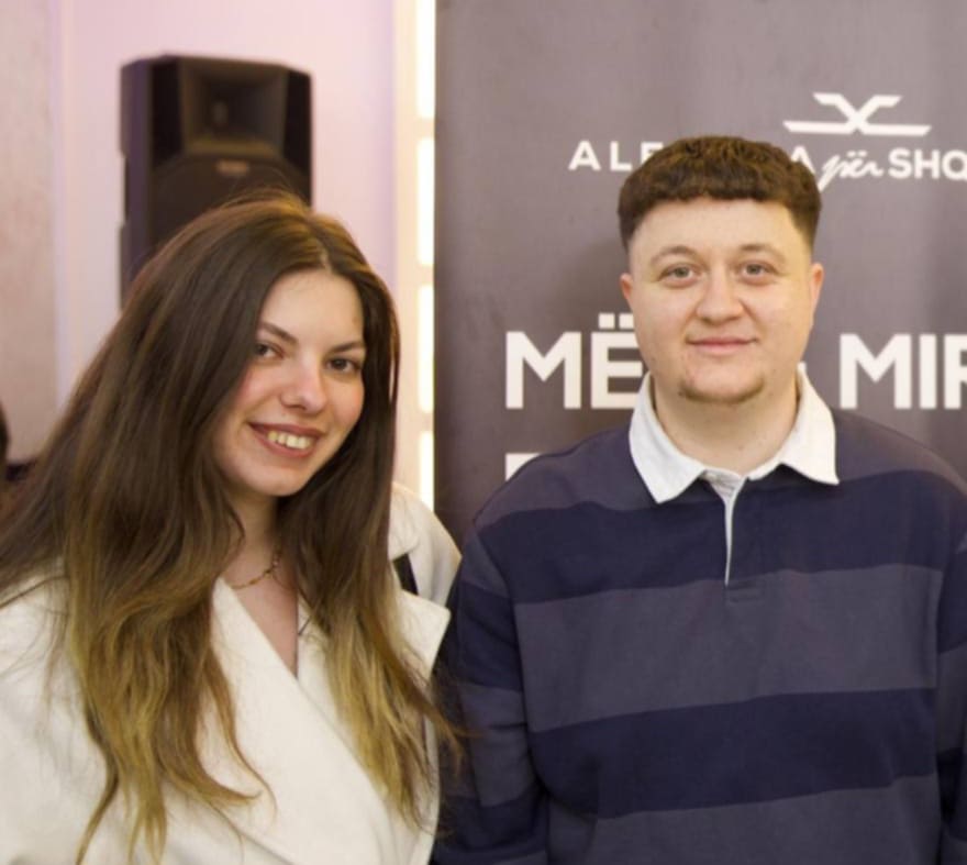 Pas kryetarit të FRASH Strugë, edhe kryetari i FRASH Likovë në mbështetje të Arben Fetait dhe VLEN 3 pas kryetarit te frash struge edhe kryetari i frash likove ne mbeshtetje te arben fetait dhe vlen 6899029cae414