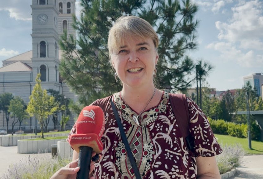 Pjesëmarrësit e Seminarit të Albanologjisë ndajnë mendimet e tyre për Prishtinën 4 pjesemarresit e seminarit te albanologjise ndajne mendimet e tyre per prishtinen 68a6f12f6e4ae