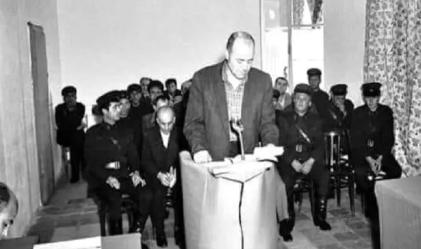 proces verbali i pushkatimit te tre sabotatoreve te naftes pasi u cuan ne vendin e ekzekutimit ata 68a01999d2c3c