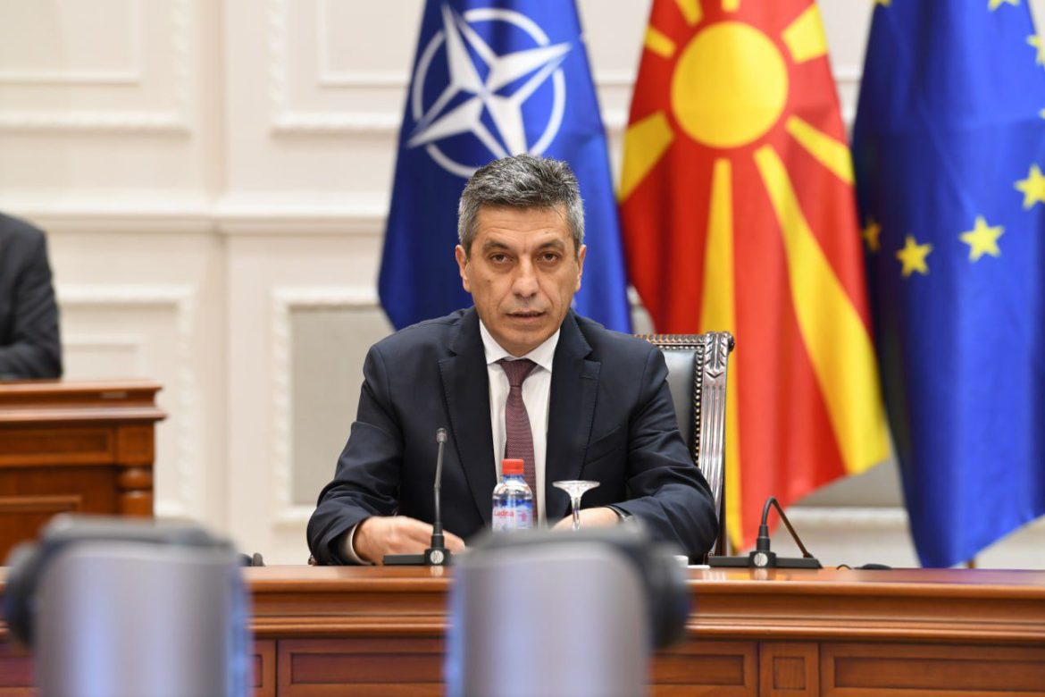 qeveria miratoi vendimin per themelimin e shkolles fillore azem morana izet mexhiti sot u be histori ne morane 68921be745486