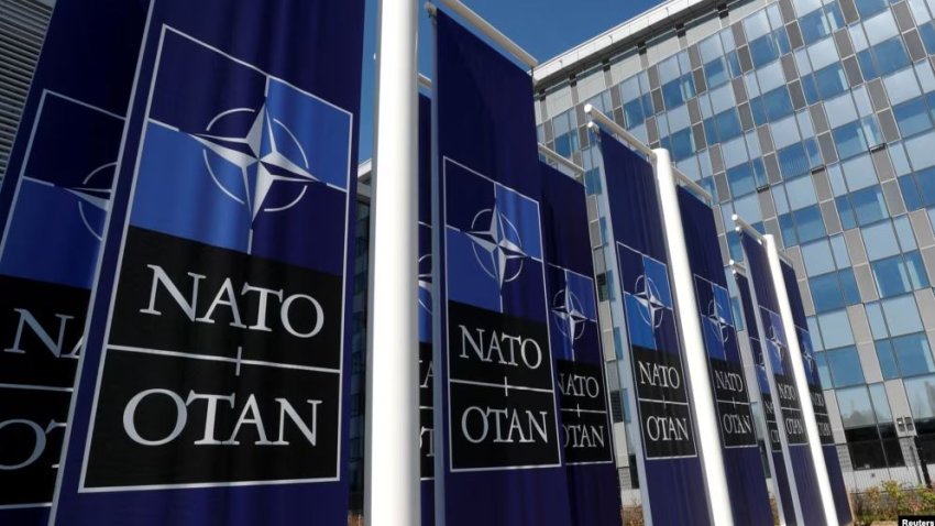 shefat e nato s zhvillojne bisede te hapur rreth garancive te sigurise per ukrainen 68a62575d5884