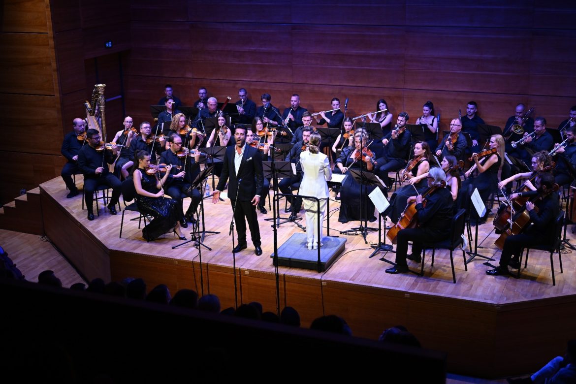 Shkup – Festë madhështore për 24-vjetorin e Marrëveshjes së Ohrit 1 shkup feste madheshtore per 24 vjetorin e marreveshjes se ohrit 689d0a476cb38