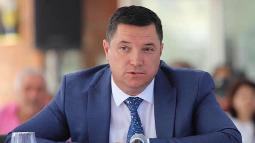 shoqata e turizmit alarmon cmimet ne bregdetin shqiptar po rrezikojne te largojne turistet nga kosova 688f668c9eddc