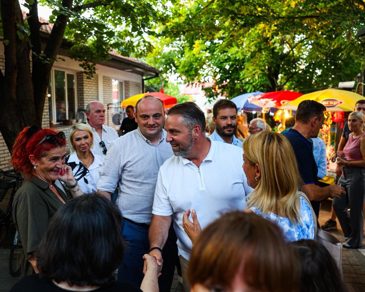 Sotir Lukrovski në garë për komunën e Karposhit: “Punë dhe disiplinë” – rregulla që do të udhëheqë ndryshimin 1 sotir lukrovski ne gare per komunen e karposhit pune dhe disipline rregulla qe do te udheheqe ndryshimin 6898f9b3d565a