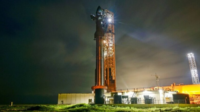 spacex shtyn nisjen e misionit te dhjete te starship per shkak te nje problemi ne vendin e nisjes 68ac13f2c7a1a