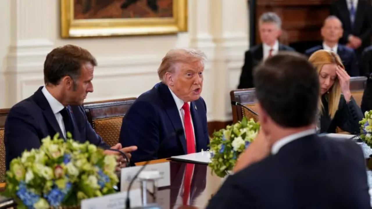 takimi live pres takim shba ukraine rusi trump me udheheqesit evropiane presidenti rusia do te pranoje garanci sigurie per ukrainen 68a384257bb91