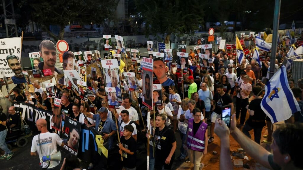 Tel Avivi, Jerusalemi dhe aeroporti Ben Gurion, Izraeli në kaos nga protestat masive kundër Netanyahut dhe ofensivës në Gaza 2 tel avivi jerusalemi dhe aeroporti ben gurion izraeli ne kaos nga protestat masive kunder netanyahut dhe ofensives ne gaza 68ae102761f4c