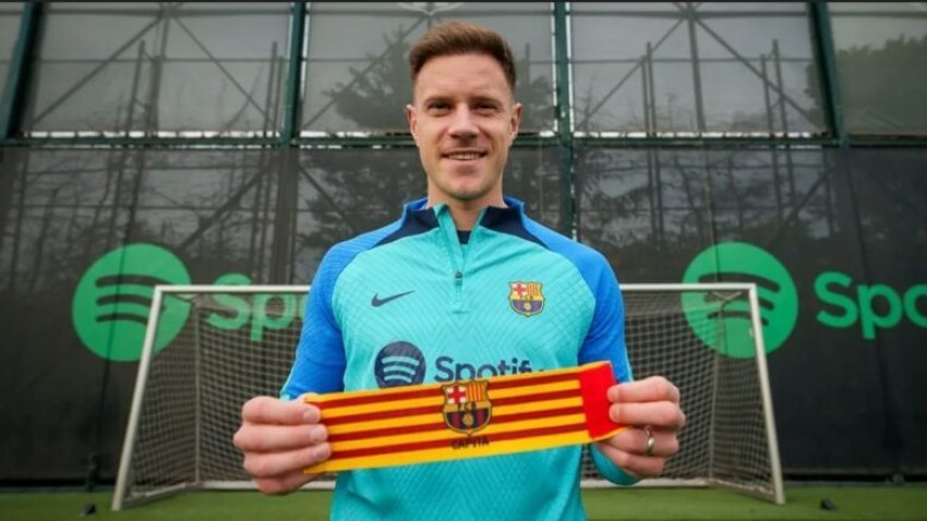 ter stegen nenshkruan raportin mjekesor qe i lejon barcelones te regjistroje lojtare 6896fb42b0c78