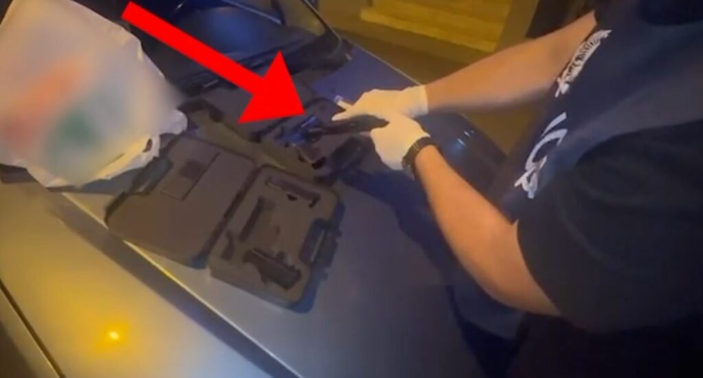 Tiranë/ Do t’u shiste armë shtetasve që kryejnë vrasje, arrestohet 28-vjeçari 3 tirane do tu shiste arme shtetasve qe kryejne vrasje arrestohet 28 vjecari 6895cbac52781