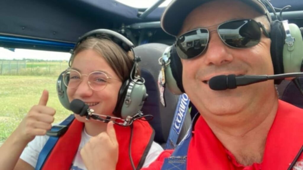 Tragjedi në Itali, rrëzohet aeroplani i vogël! Vdes piloti dhe vajza e tij 18 vjeçe 2 tragjedi ne itali rrezohet aeroplani i vogel vdes piloti dhe vajza e tij 18 vjece 68b33a0bb1351