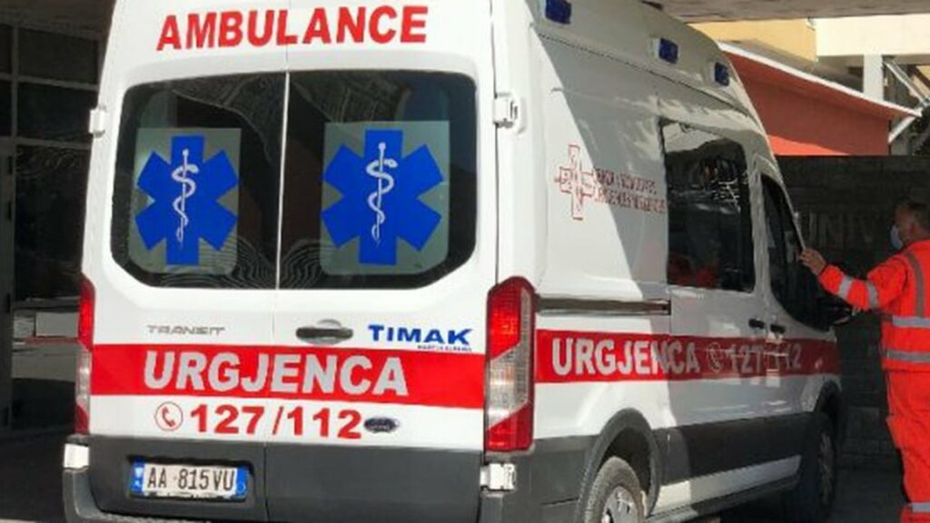 tragjike ne maliq 14 vjecari vritet me thike nga bashkemoshatari pas sherrit ne lokal fillimisht 689e1fff6ae7e