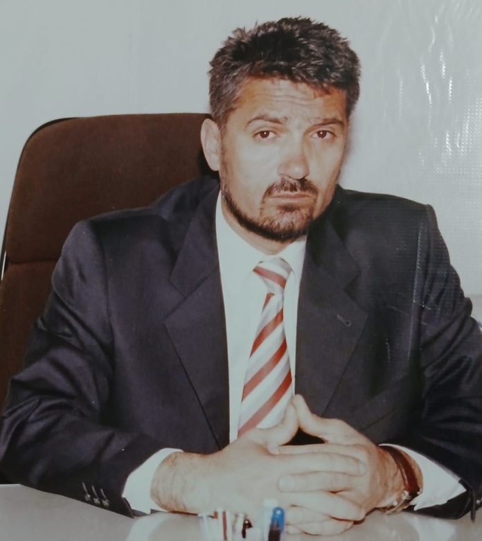 vdiq mjeku i luftes dhe i paqes aliriza osmani alushi 68a1e8b5d82ff