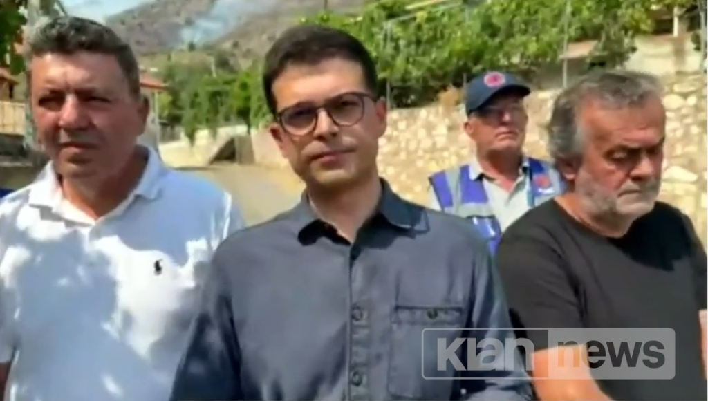 Vengu për zjarret: Rreziku në Finiq i shmangur për momentin, vatra më e rrezikshme… 3 vengu per zjarret rreziku ne finiq i shmangur per momentin vatra me e rrezikshme 6894b275a37fa