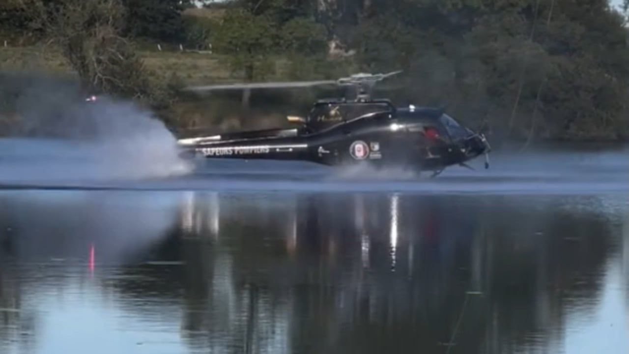 video pamje tmerruese nga franca helikopteri bie ne liqen gjate nje operacioni per te luftuar zjarrin 68aca287c1a4a