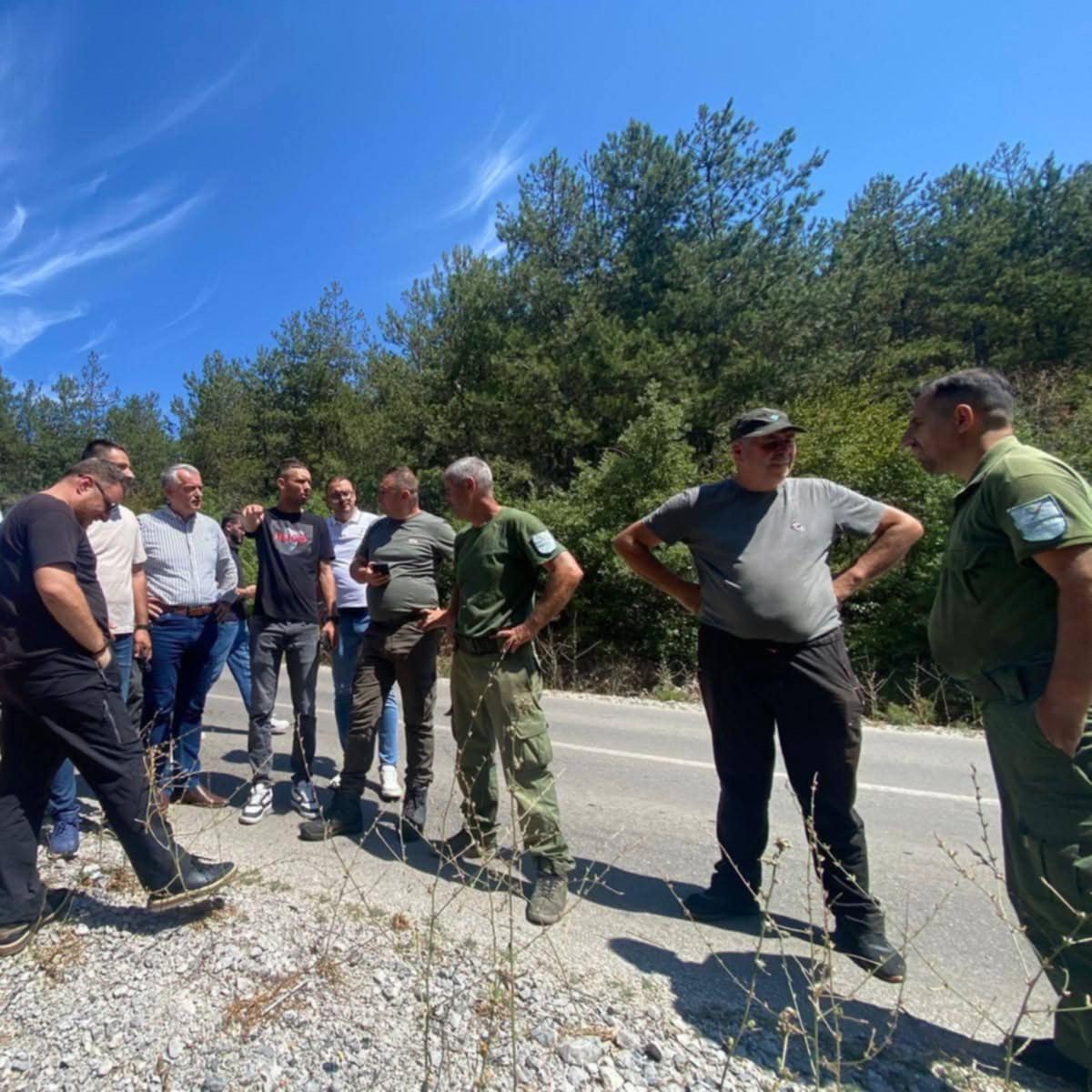 vihet nen kontroll zjarri mbi sllupcan nexhmedin sadiku ne terren me drejtorin e qmk se 68a1cc99ba1af