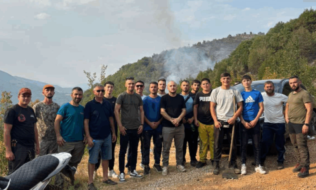 vihet nen kontroll zjarri ne oktis nderhyhet edhe me air tractor 689e2c9f7b5aa